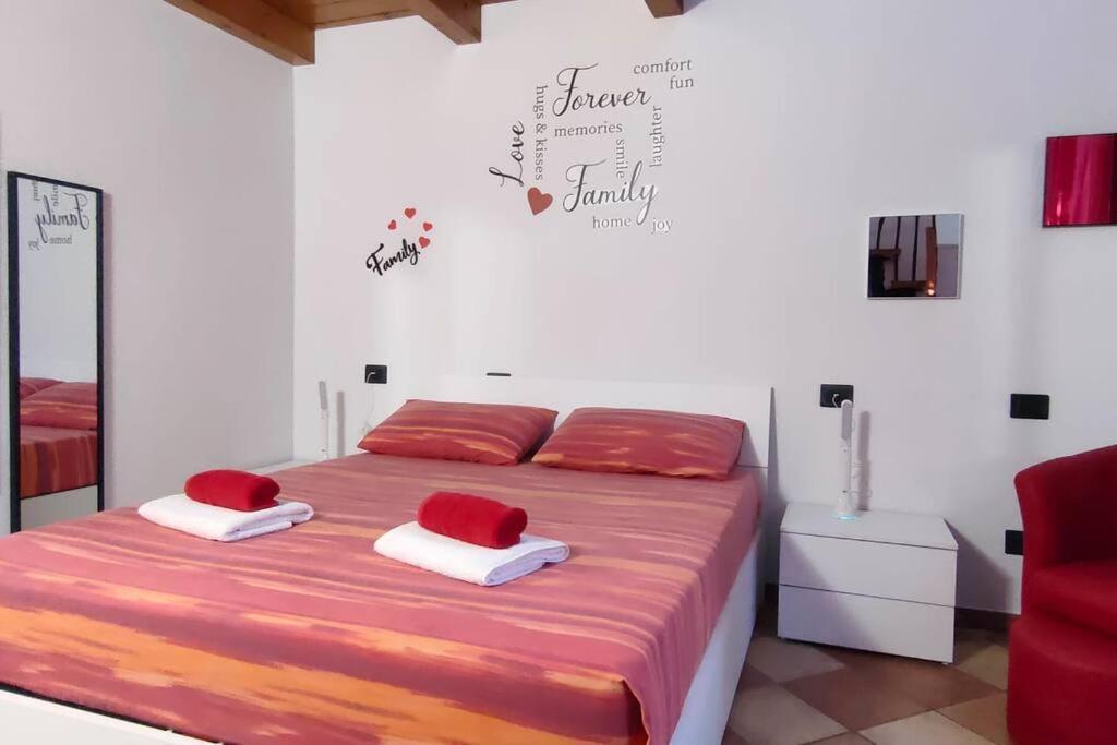Apartamento La Casa Di Trilly Vigevano Exterior foto